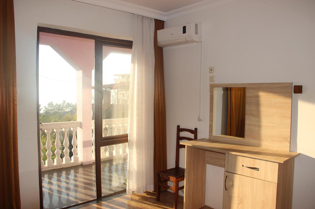 Badu Guest House كفارياتي المظهر الخارجي الصورة